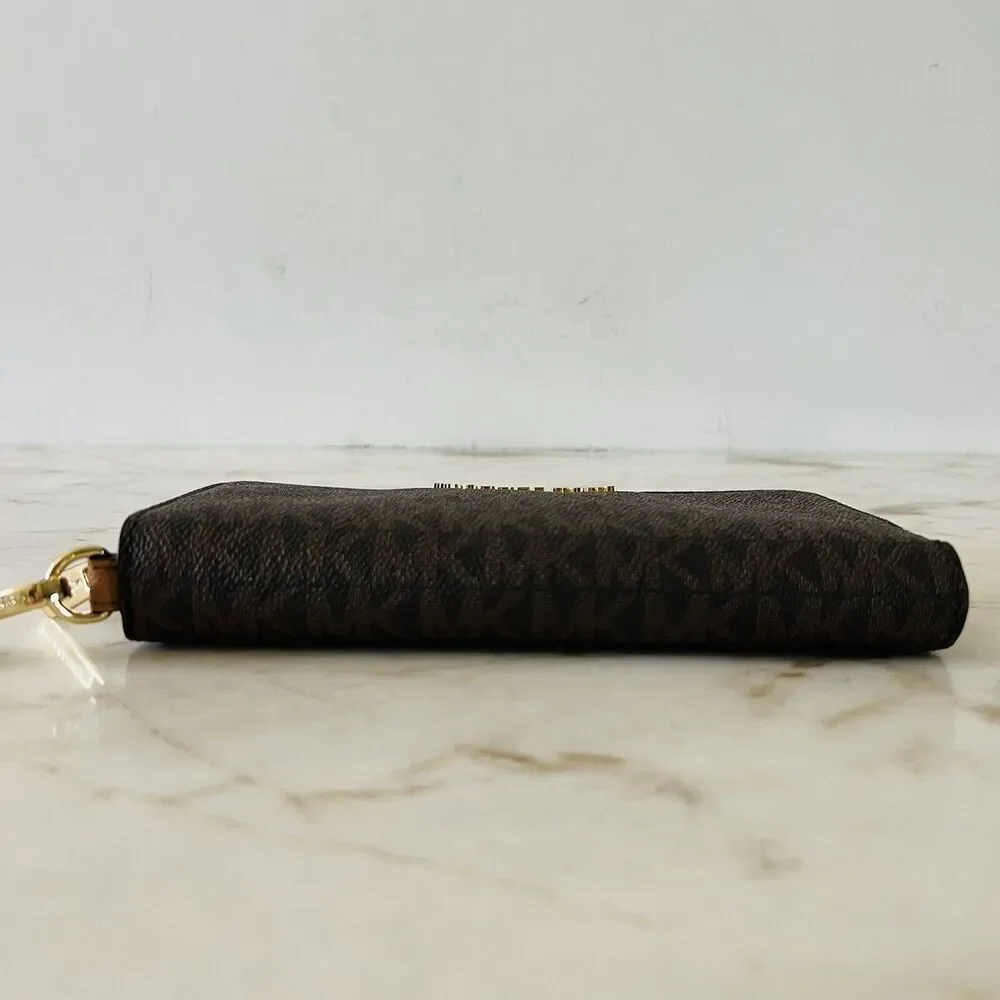 MICHAEL KORS Jet Set Travel Brown Acorn Flat MF Phone Case Zip Wallet Wristlet